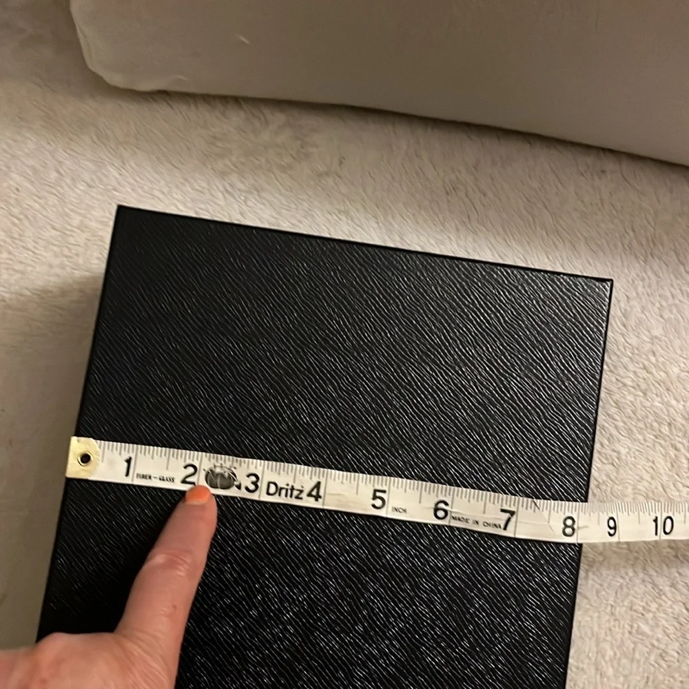 Prada empty box - Picture 5 of 6